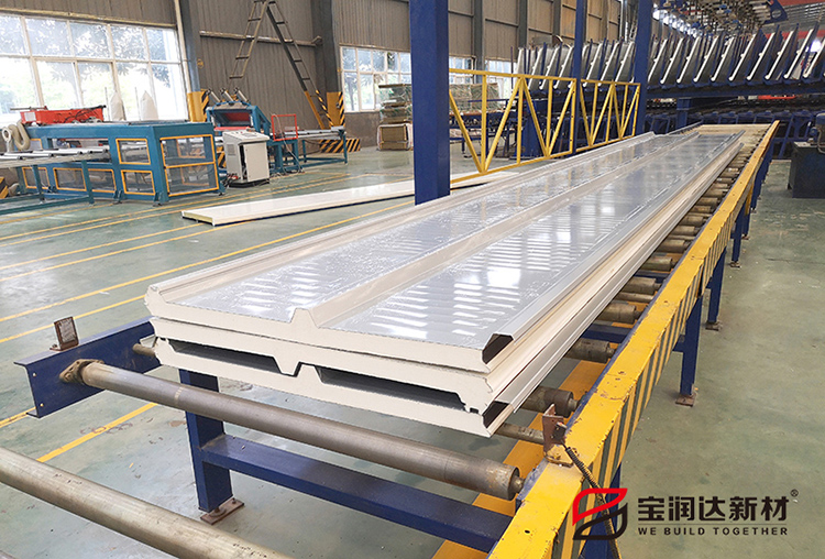 聚氨酯復(fù)合板廠家價(jià)格多少錢每平？