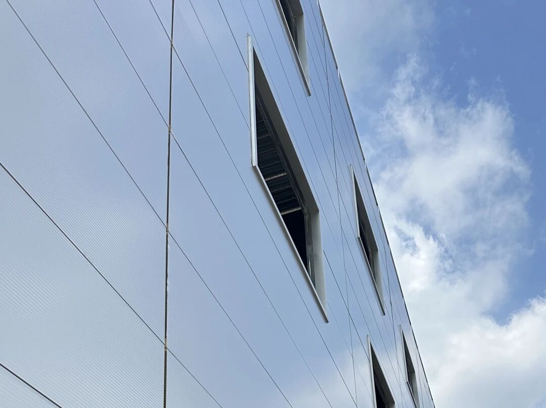 寶潤達(dá)廠房外墻板